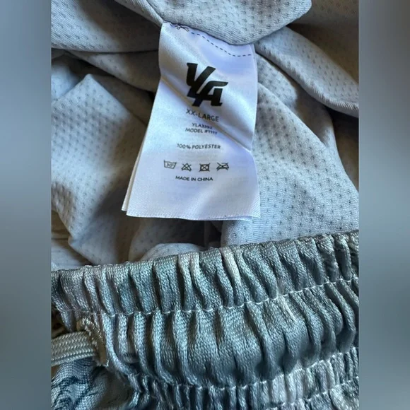 YoungLA Reversible Shorts Men’s XL x 6.5” Tree Camo Mesh Active Gym Athletic - Picture 13 of 14